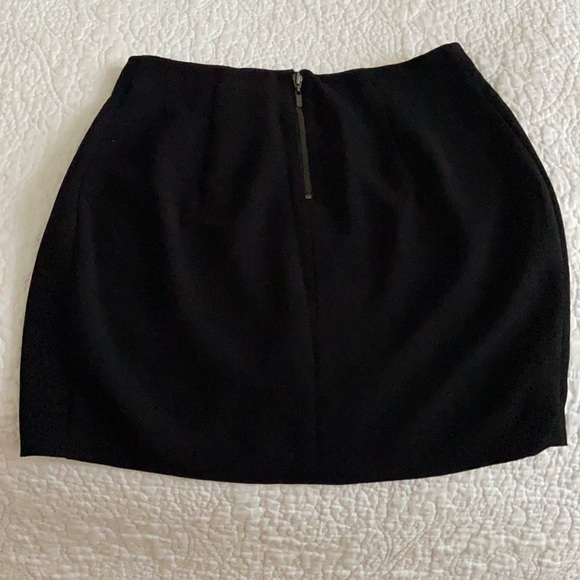 Guess skirt - Picture 3 of 4
